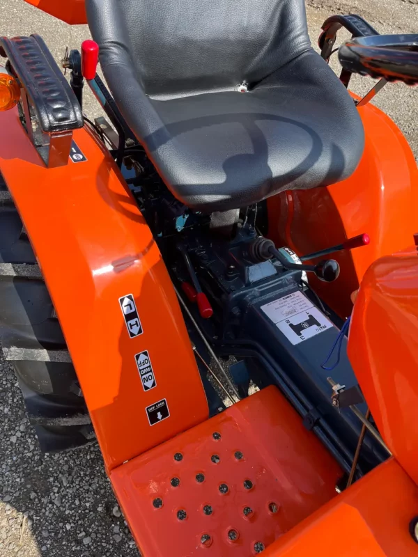 Kubota B-1200 - immagine 3